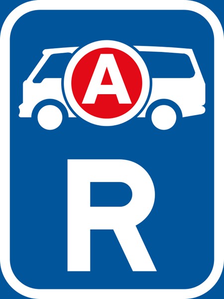 R321 – Parking For Ambulances Emergency Vehicles